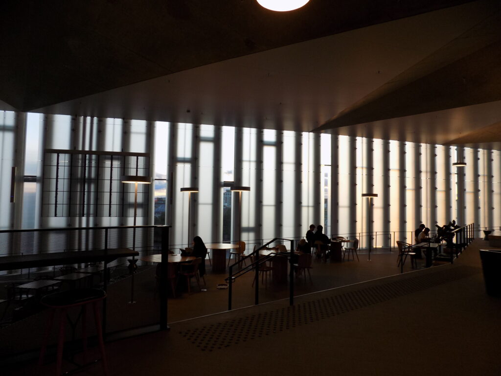 Oslo Deichman Library – natural light in reading areas